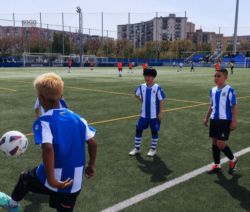 ELITE PLAYER RESIDENCY: EXPERIENCES IN LALIGA CLUBS (SPAIN) Exclusive training experiences in professional LaLiga clubs. Players train, learn and live the day-to-day environment of top Spanish academies.